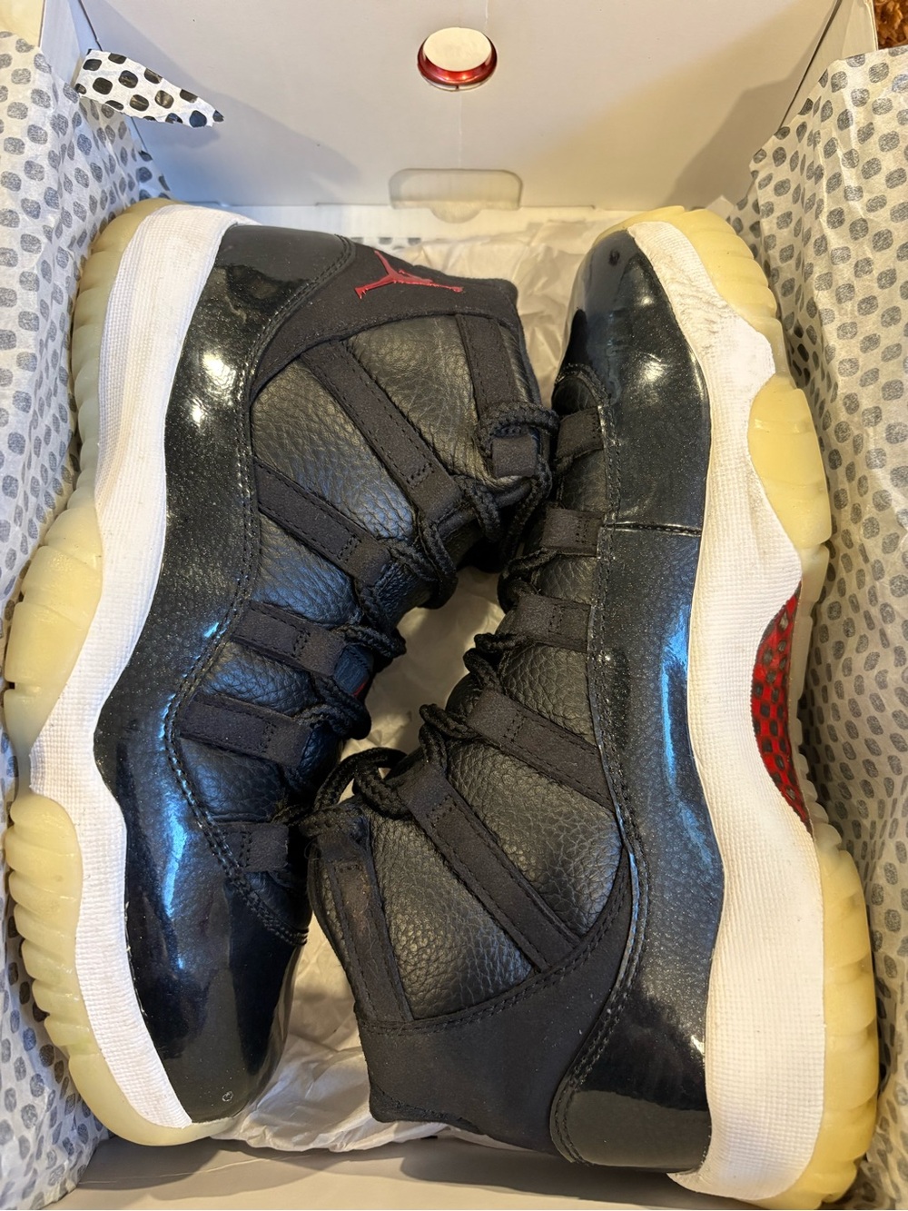Air Jordan 11 Retro '72-10' Men’s Size 7